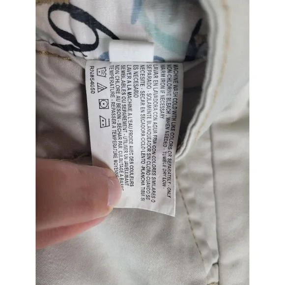 womens Nine West khaki dress pants, size 8 - Picture 6 of 7